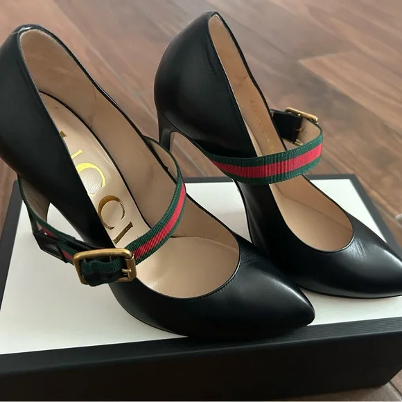 Gucci Leather Pumps with Grosgrain Strap, Mary Janes - Picture 4 of 8
